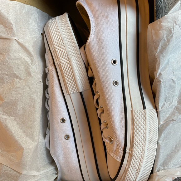 Converse Platform Sneakers - Picture 3 of 3